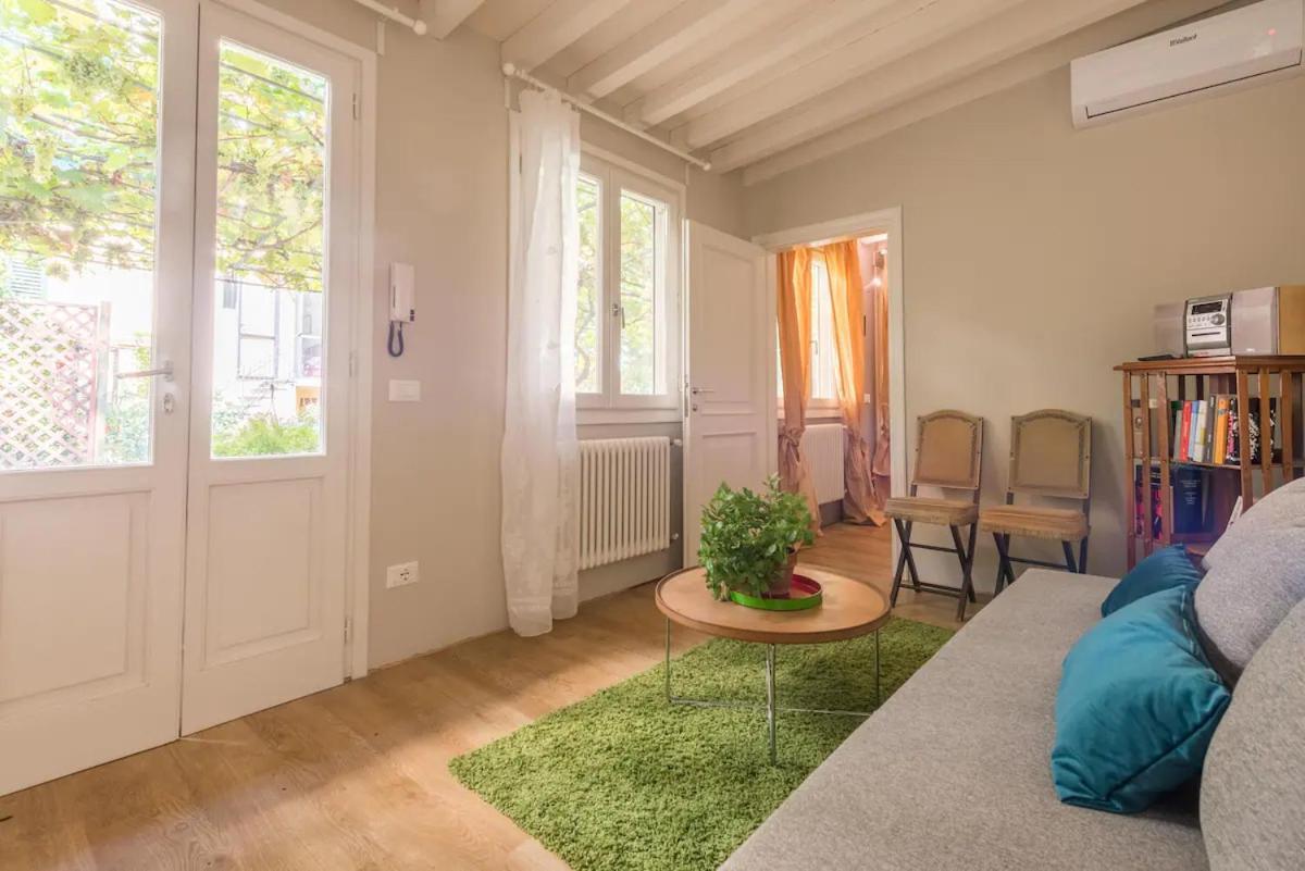 Boutique Apartment With Private Rooms And Garden Oasis Florence Exterior photo
